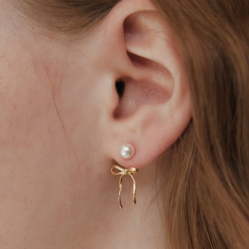 TATIANA (925 Silver) Pearl and Ribbon Tie Ear Jacket Earrings EC3077