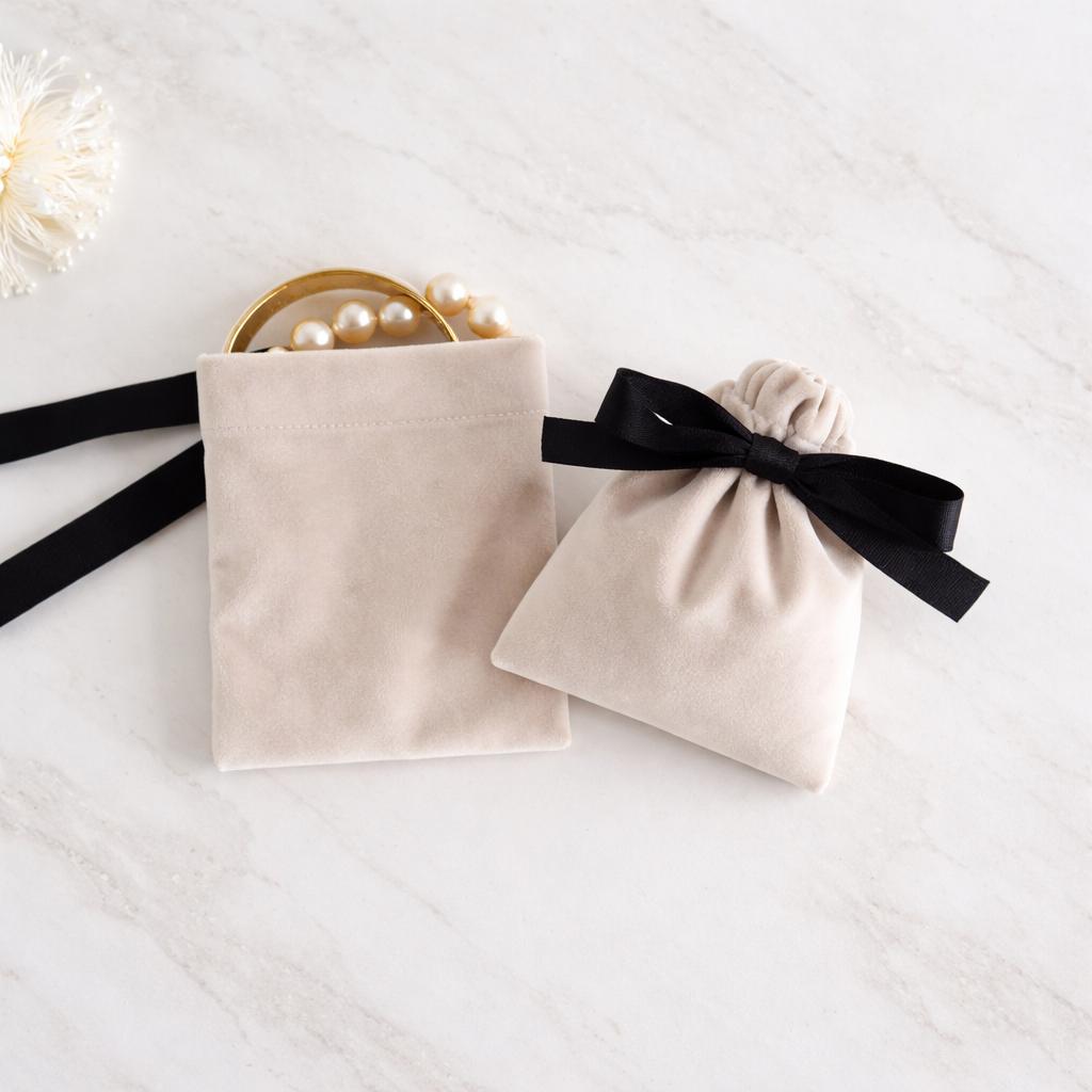 5pcs/Lot Bulk Beige Velvet Pouches Ribbon Jewelry Packing Display Storage For Wedding Candy Gift Travel Drawstring Dust Bags
