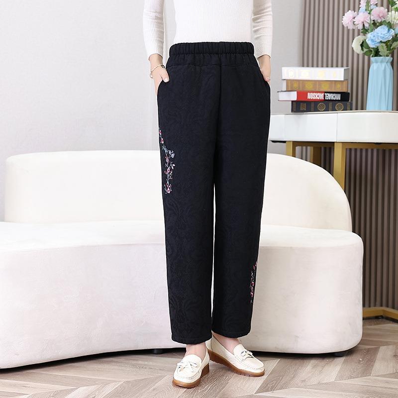 

Хлопковые брюки для женщин среднего и пожилого возраста, зимние утепленные бархатные брюки, брюки для мамы, 0 брюки для пожилых и бабушки, вышитые термобрюки 5XL чёрный