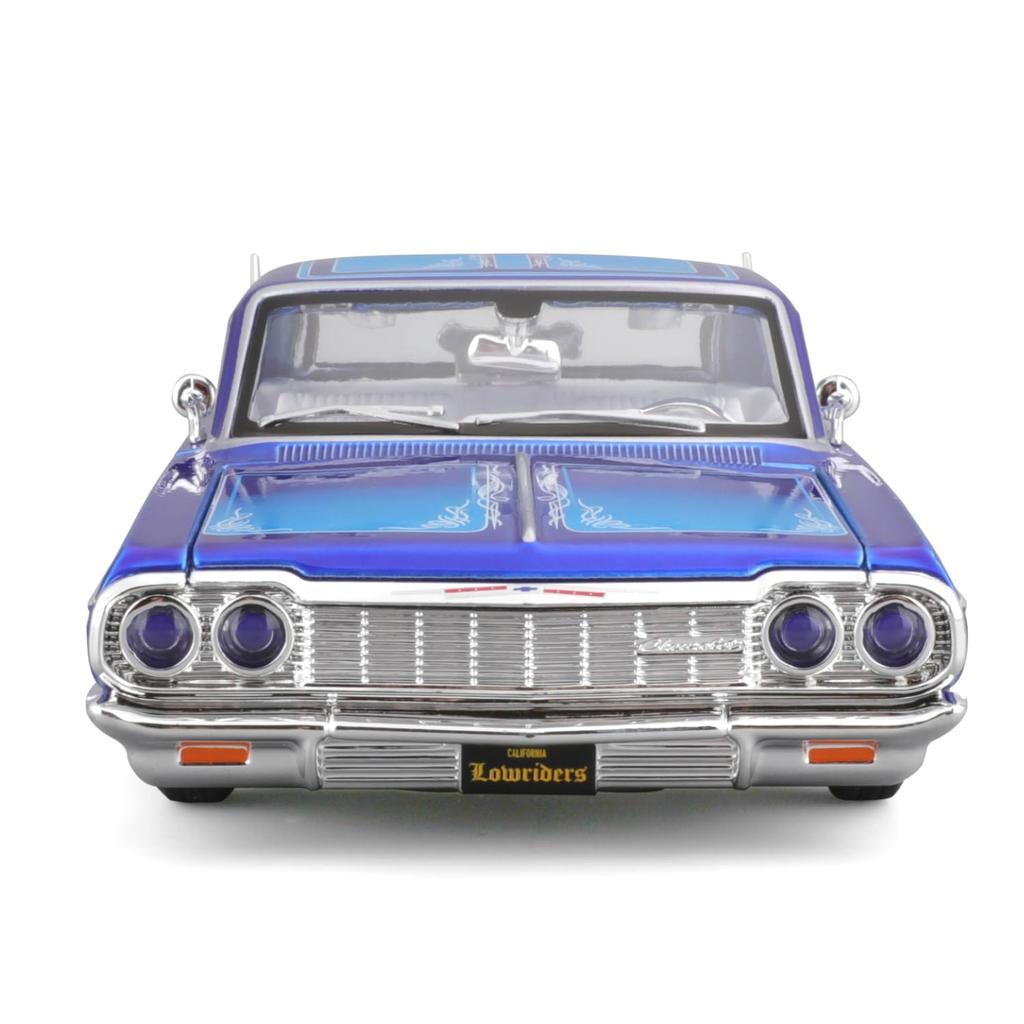 Maisto 1/26 Scale Chevrolet Impala 1964 Blue Custom Lowriders Series / Diecast Model Car, Finished Product 32547