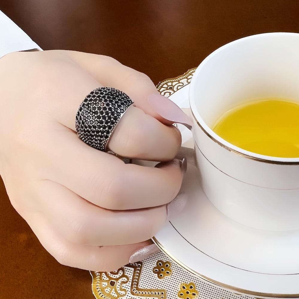 Anello Cocktail Pavé Nero Stile Europeo Gioiello Raffinato Per Donne Uomini Primavera Vintage Argento 925 Regalo