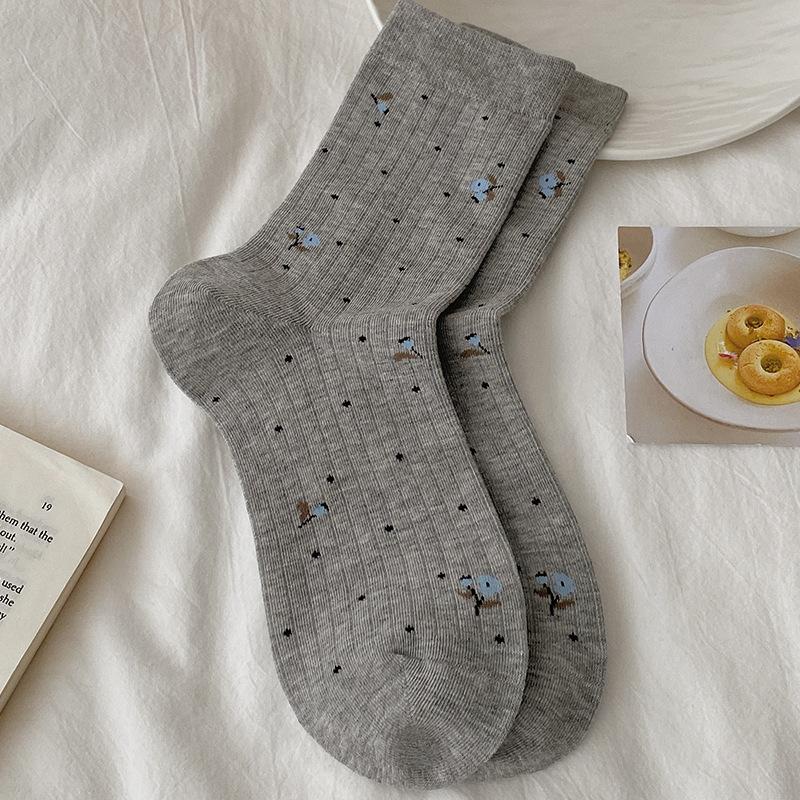 Fresh and Delicate Floral Print Socks, Women's Retro Mid-calf Socks, Spring and Autumn Thin Pile Socks, Sweat-absorbing Boneless Socks