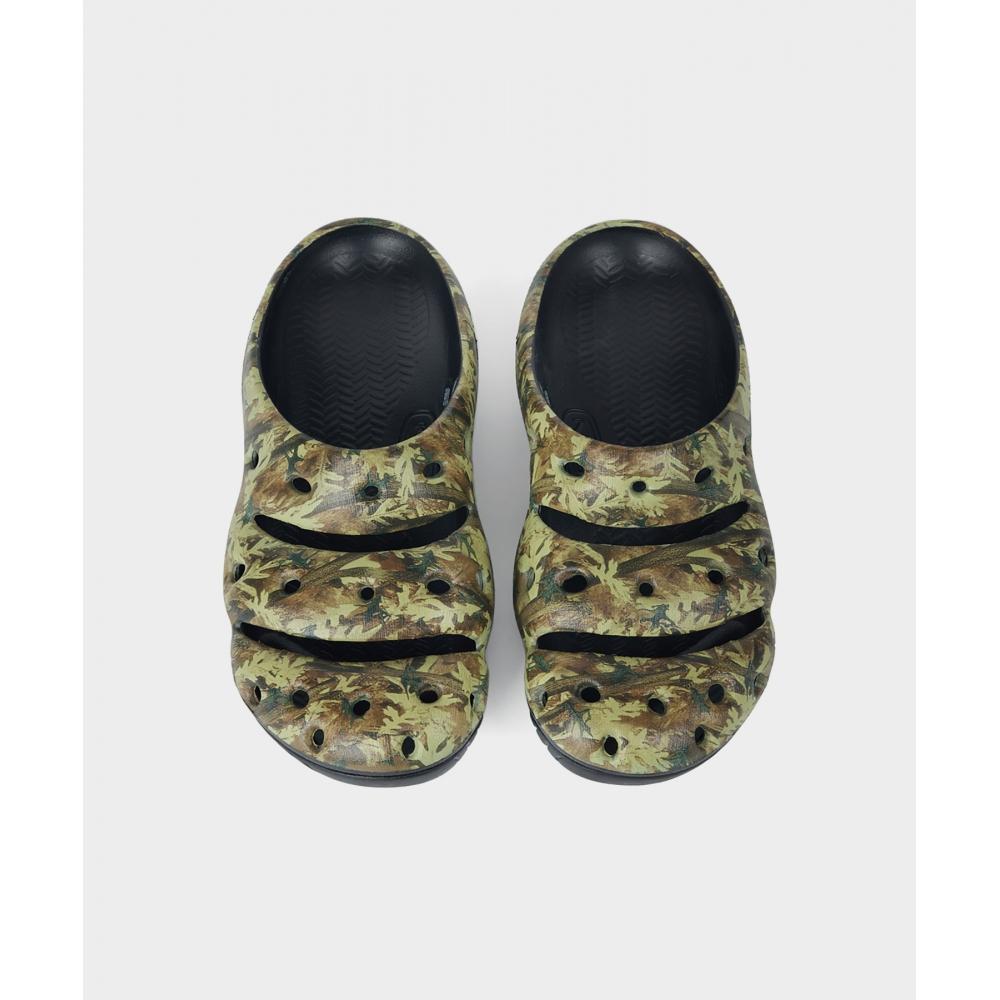 Keen Yogi Arts Slides Camo Green