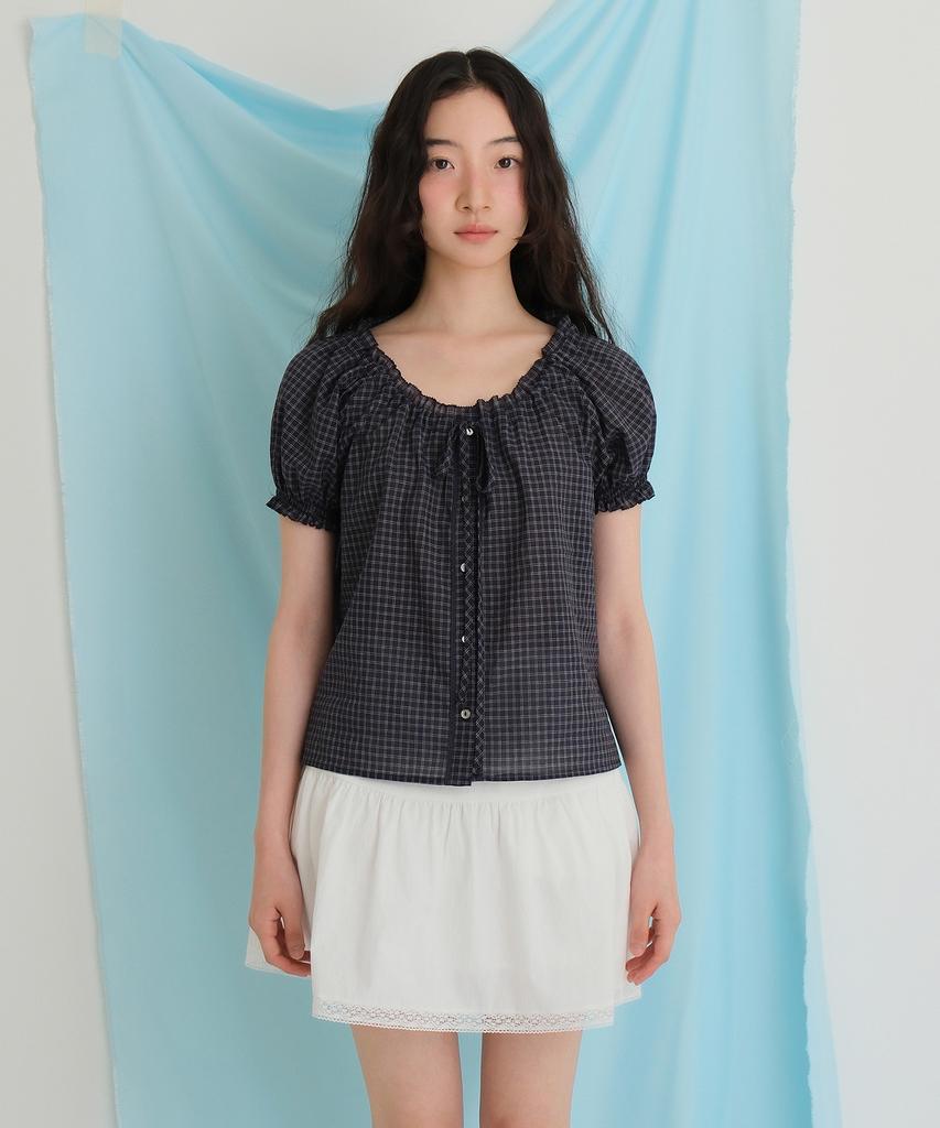 Moui Claire Capsleeve Blouse (Check)