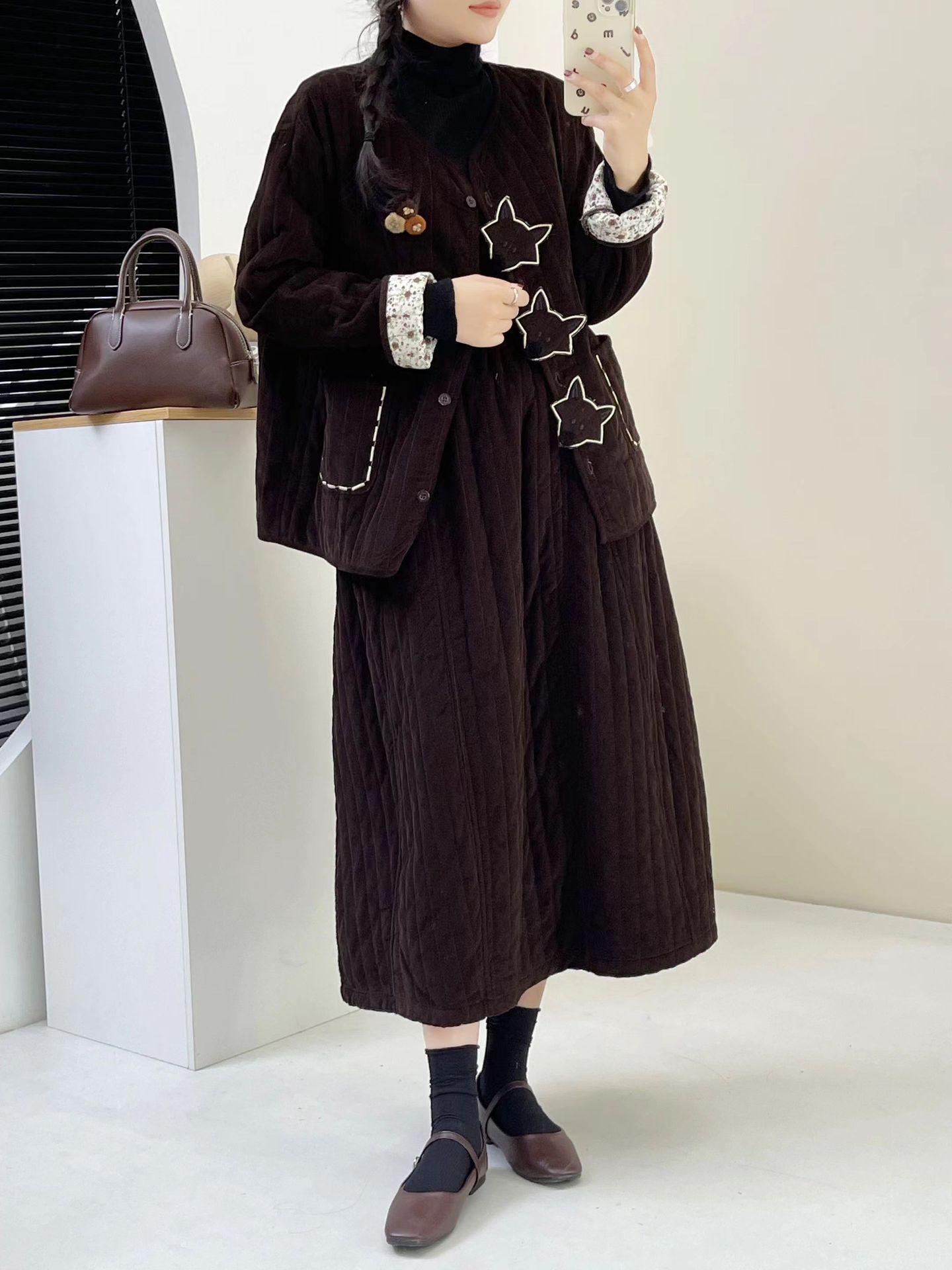 

Johnature Осень Зима Японский Патч Хлопок Одежда Женщины Две Части Комплекты Вельвет Повседневный Свободный Комплекты One Size кофейный