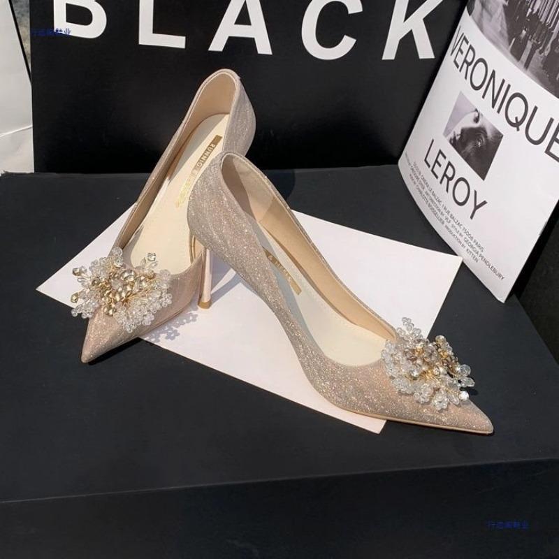 High heels women's thin heels pointed wedding shoes silver feeling not tired feet bride shoes Hexiu wedding dress two wear