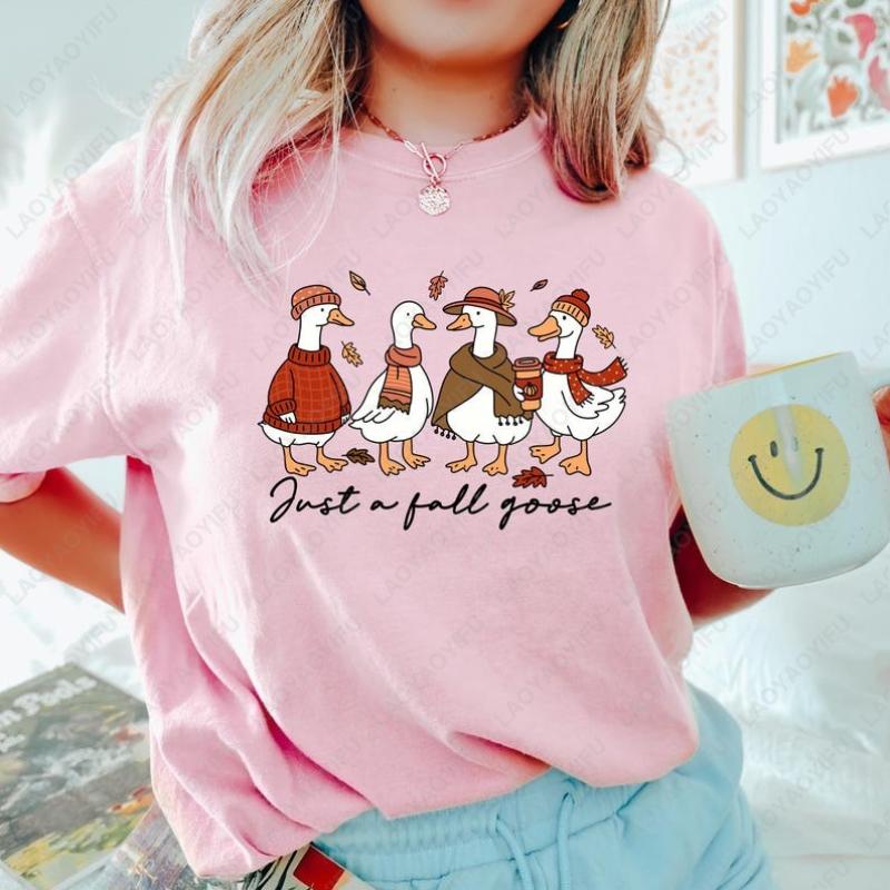 Cozy Fall Goose Men Women Tshirt Autumn Animal Funny Kawaii Pattern Tees Fallen Leaves Popular Cotton Regular Short Sleeve Gift