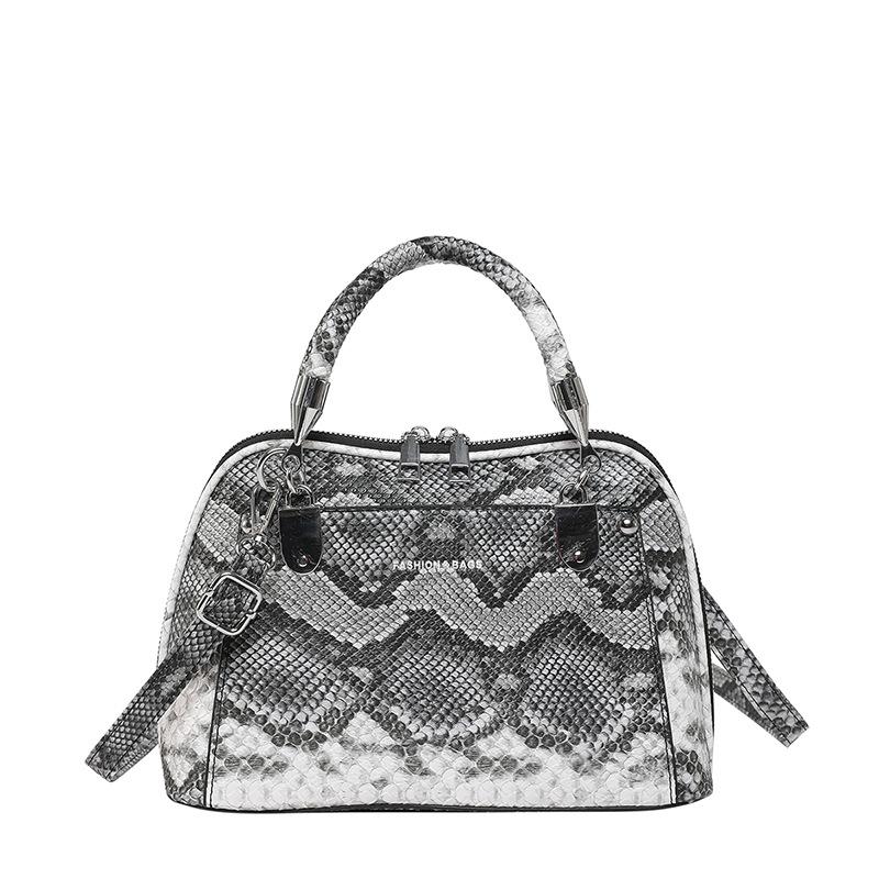 

Персонализированная маленькая сумка 2025 новая европейская и американская мода змеиный узор дамская нишевая универсальная сумка-мессенджер сумка-ракушка ПУ чёрный