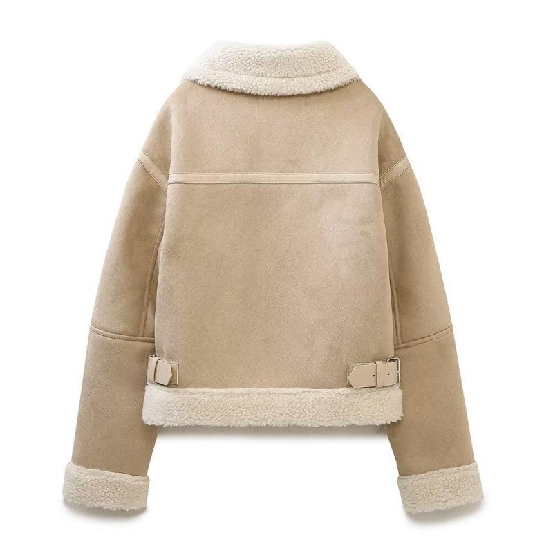 Zimní retro dámská pouliční móda s ohrnovacím límcem a oboustrannou bundou