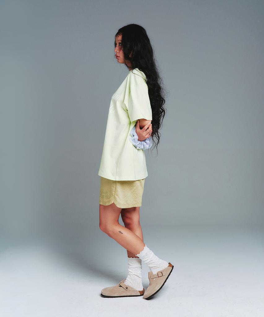 AMES-WORLDWIDE Classic Grace Typo Tee Green
