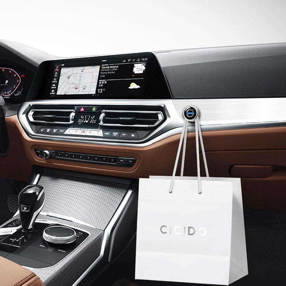 1/2 Pezzi Ganci Metallici Autoadesivi Piccoli per Auto Accessori Auto Multifunzionali Per Volvo Xc60 V40 S60 V50 V60 C30 Xc40 S80