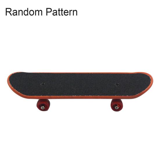 Creative Cute Mini Alloy Finger Skateboard Toys Home Decoration Ornaments Gift