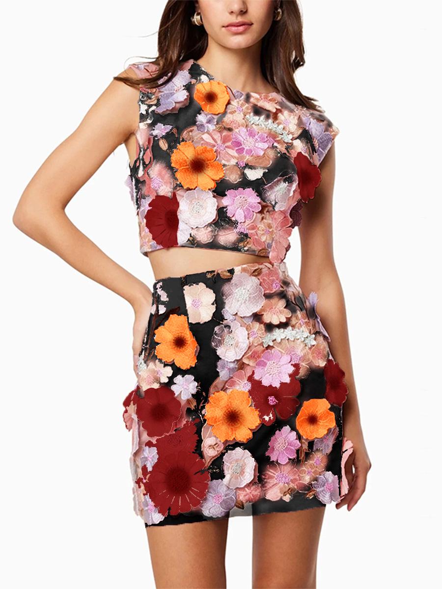 

Весна 2025 г. Женский раздельный купальник: Комплект из топа без рукавов с вышивкой премиум-класса и юбки-бедра M