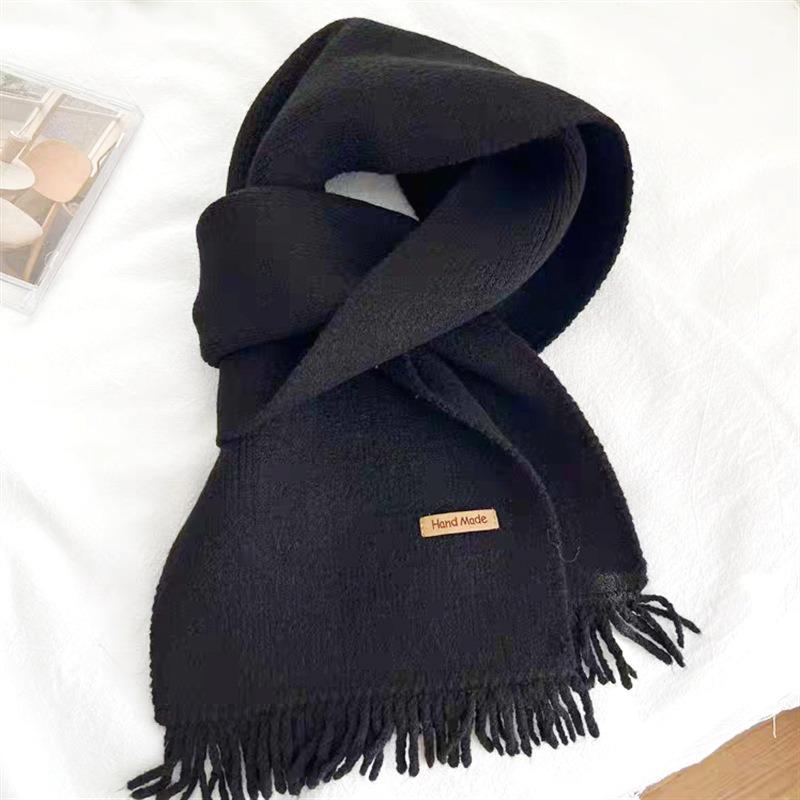 Autumn and Winter Atmosphere Fringed Knitted Scarf High-end Warm Versatile Student Instant Noodle Scarf