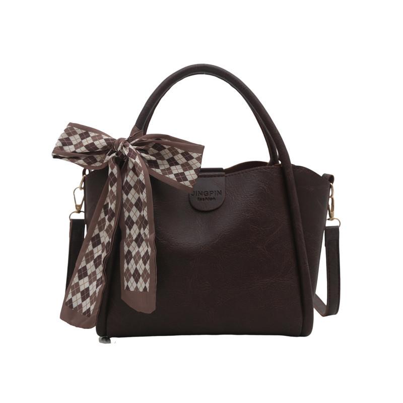 

Solid color bag large capacity soft leather vegetable basket portable bucket bag new simple and versatile crossbody bag
