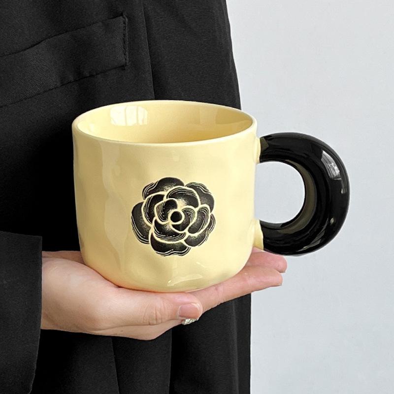 Retro Flower Ceramic Mug with Lid Spoon Premium Sense Drinking Cup Couple Gift Household Coffee Milk Mug