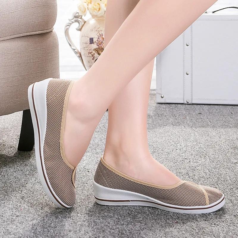 Old Beijing Cloth Flat Shoes Women's Casual Shoes Solid Color Wedge Heel Slip-on Shoes Non-slip Breathable Shoes High-quality Canvas Shoes