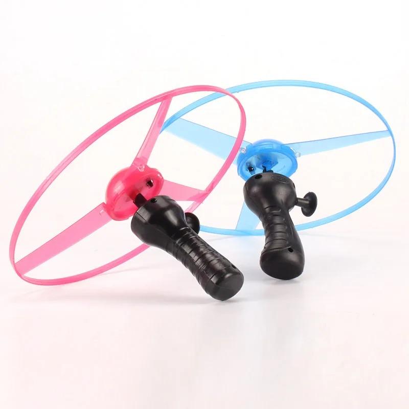 1pc Pull Wire Glow Ufo Funny Spinning Flyer Luminous Led Light Handle Top Toys For Kids Gifts Outdoor Sport Parent-child Game