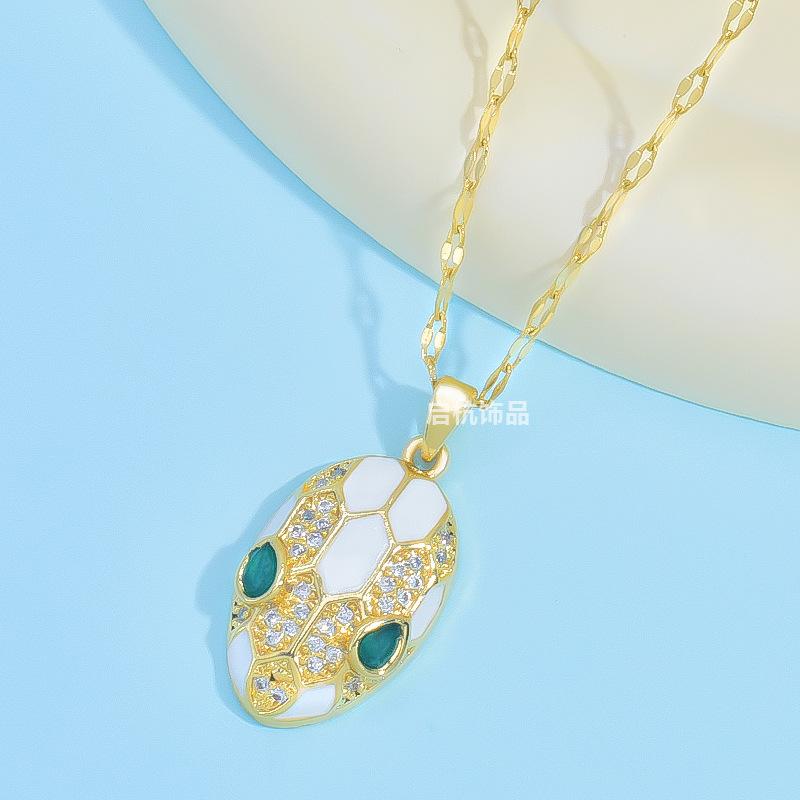 Titanium Steel Orochi Snakehead Necklace Women'S Light Luxury Personality Versatile Micro-Inlaid Pendant Collarbone Chain Jewelry