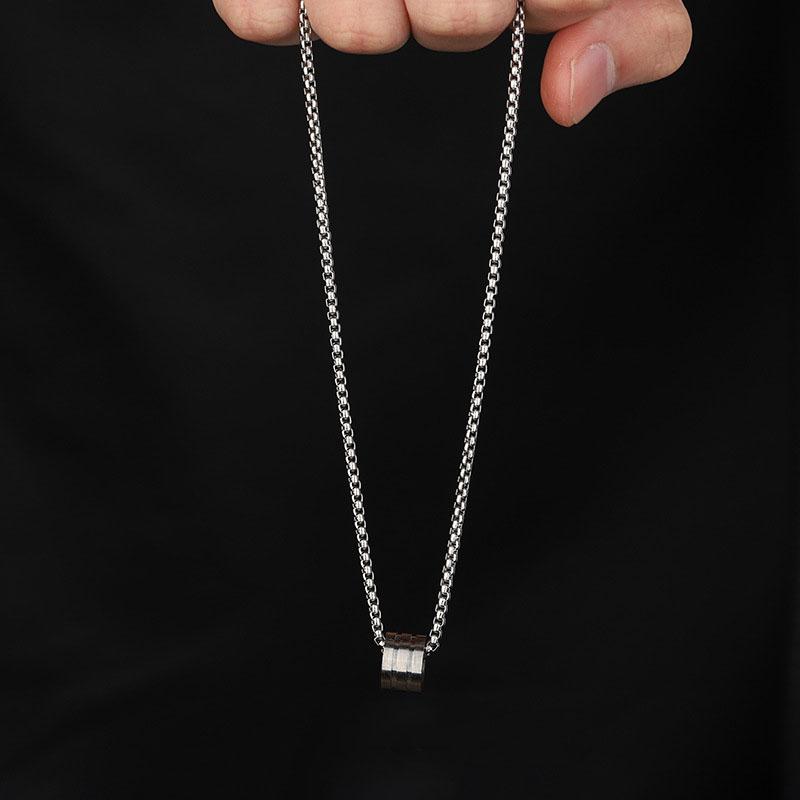 

Подвеска-кулон из титановой стали с тонкой талией - Унисекс Геометрическая Минималистичная Цепочка для Женщин и Мужчин, Современные Легкие Многослойные Украшения серебряный