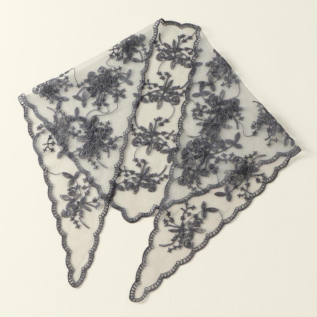 Elegante Sciarpa a Triangolo in Pizzo Sposa Europea e Americana: Velo Mantiglia Bianco e Nero per Donna