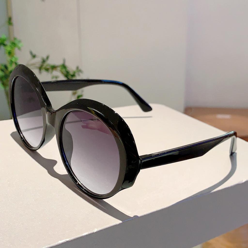 Vintage Round Sunglasses Women Fashion Gradient Multicolor Outdoor Shades Ins Trendy Stylish Brand Design Sun Glasses