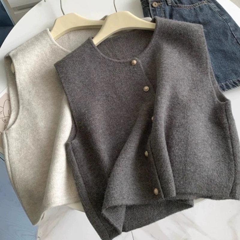 Elegant Gold Button Knitted Vest – Soft Layered Autumn/Winter Sweater Top