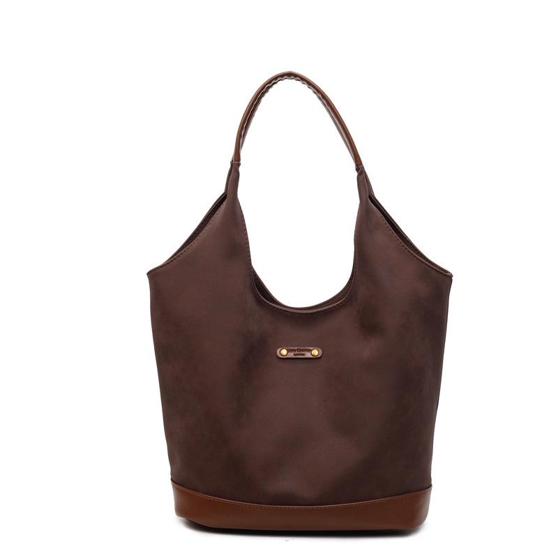 Retro Large Capacity Tote Bag Women's 2025 Autumn and Winter New Commuter Underarm Bag Fashionable Casual Personality Shoulder Bag