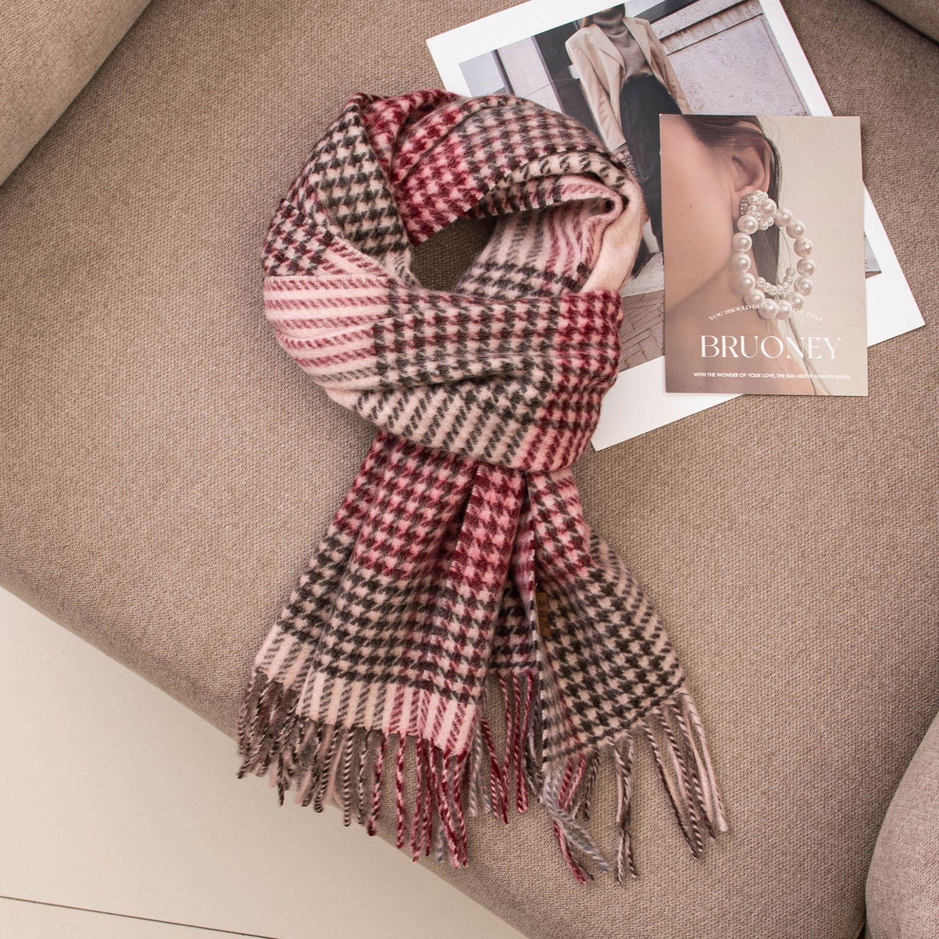 

100% Wool Scarf Autumn And Winter Warm Versatile Plaid Scarf Women S High-End Winter Wool Red Scarf 180*30cm