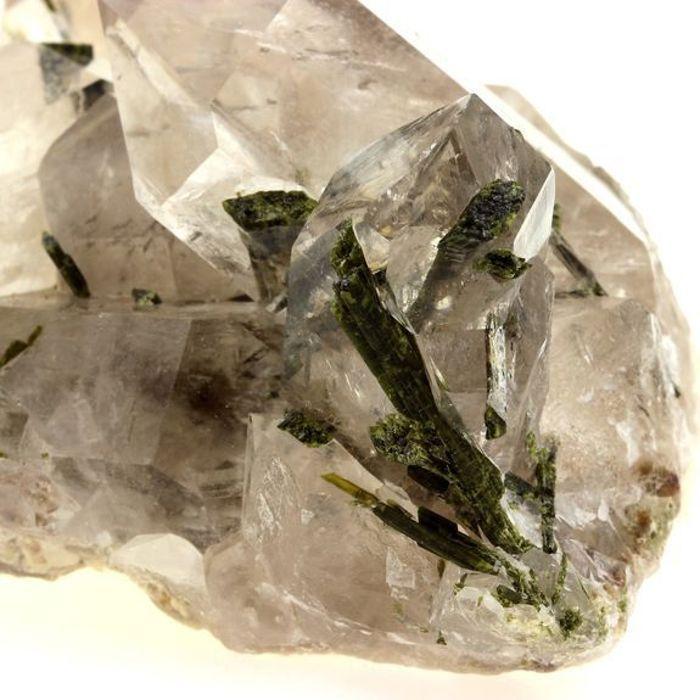 Quartz + Epidote 1780.0 carats