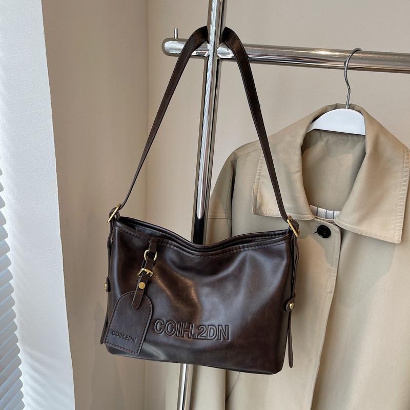 IELGY Tote Bag Large Capacity Crossbody Retro All-Match One-Shoulder Bucket Bag