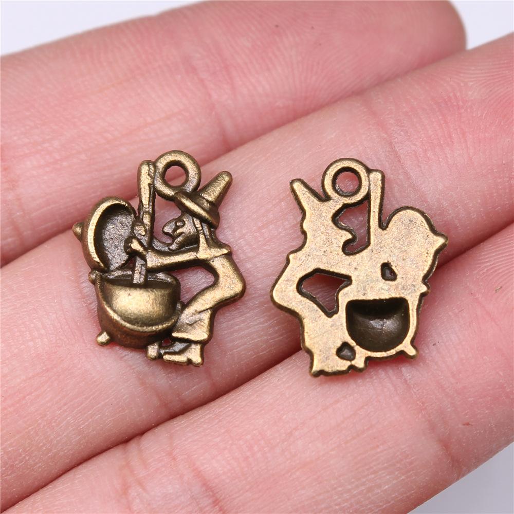 20 pièces Halloween Sorcière Sorcier Bronze Antique Argent Couleur Pendentifs Apprêts DIY Bijoux Tibétains