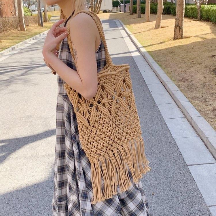 Bohemian Style Solid Color Large Capacity Women Casual Woven Bag With Tassels For Summer Beach Vacation Women