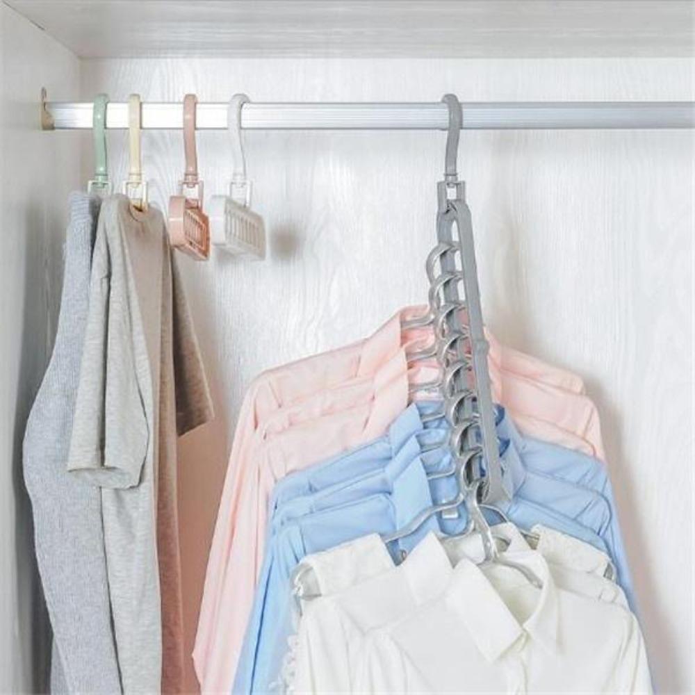 Multifunctional clothes hanger