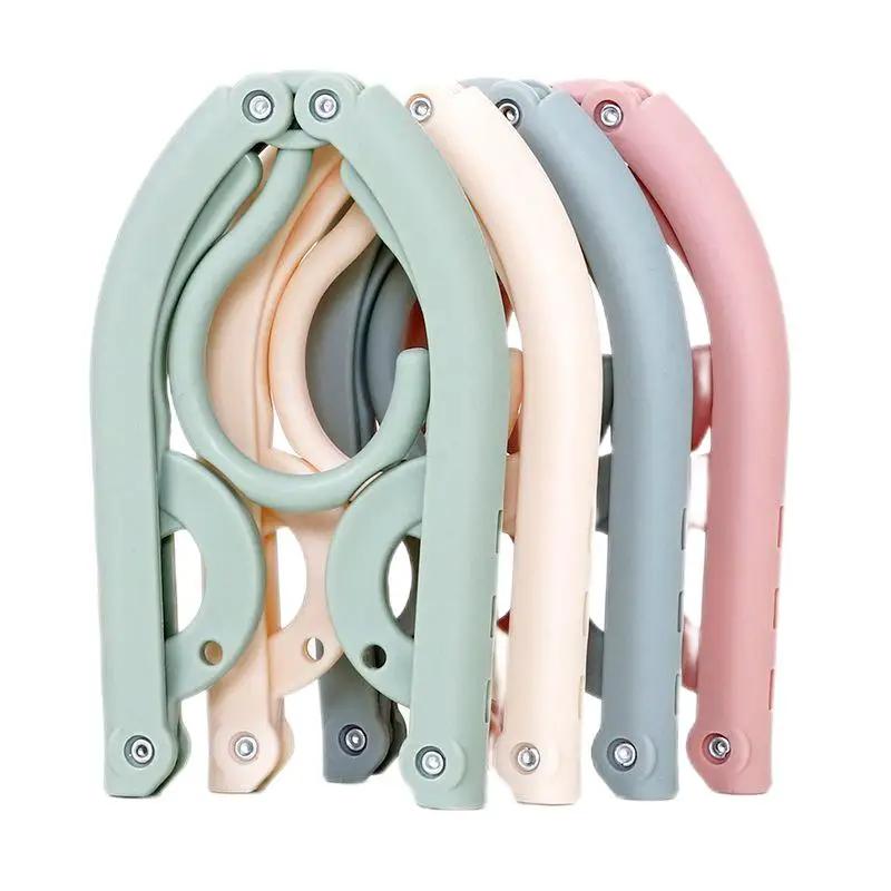 Portable Folding Clothes Hanger for Outdoor Business Travel and Student Dormitory Multi Functional Retractable Clothes Hanger