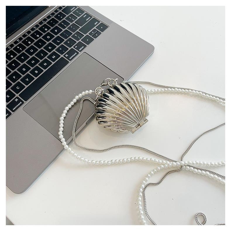 2025 New Summer Lipstick Bags for Women Fashion Pearl Mini Purse Crossbody Bag High Quality Gold Shell Bag Designer Shoulder Bag