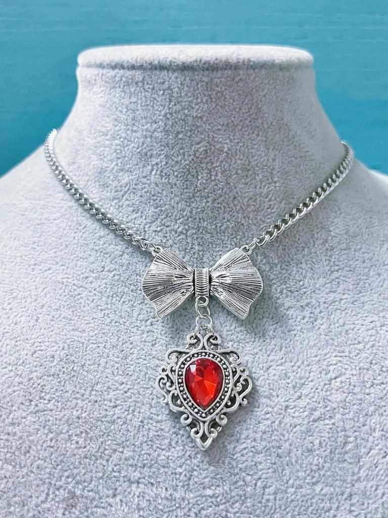 Gothic Victorian Red Water Drop Pendant Necklace