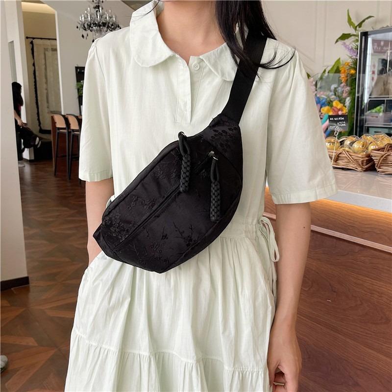 Solid Color Simple Casual Fanny Pack New Versatile Shoulder Messenger Bag Large Capacity Student Sports Breast Bag