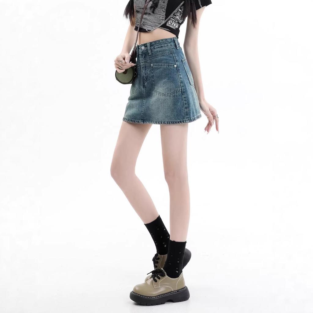 Retro High-Waisted A-Line Denim Skirt for Plus Size Women - Summer Slimming, Pear-Shaped Friendly, Belly Covering Short Skirt