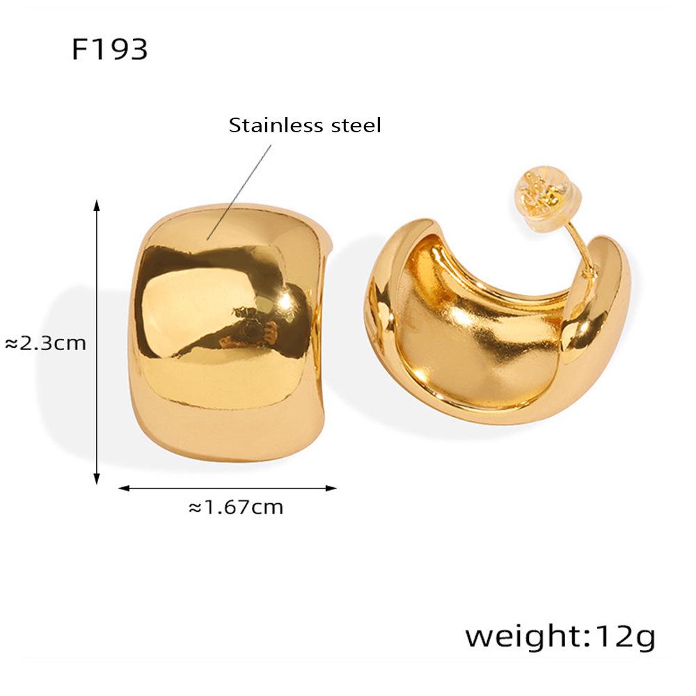 Exaggerated Round C-Shaped Earrings – European & American Style, Smooth Titanium Steel, 18k Gold-Plated.