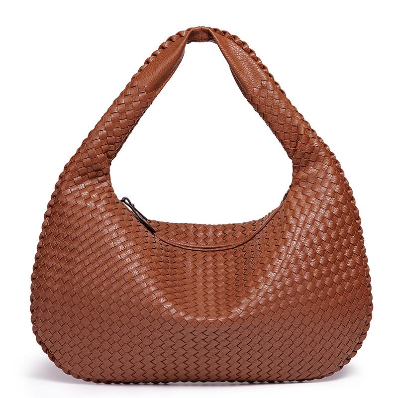 European & American Women's Large Woven Handbag - Handmade Single Shoulder or Crossbody Bag with Large Capacity.