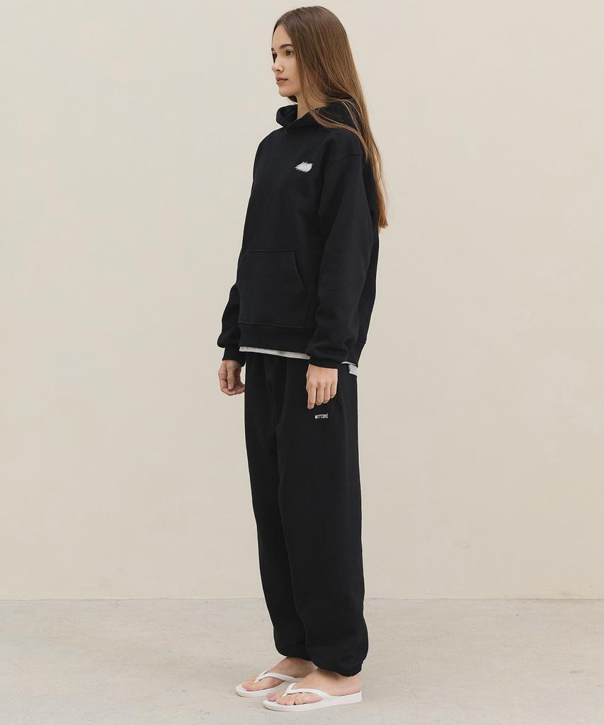 Matile Basic Jogger Sweatpants / Black