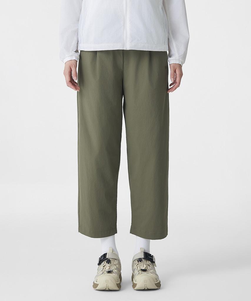 Koolongseupocheu Women'S Tapered Fit Crop Pants Tvpnm26502Gkh