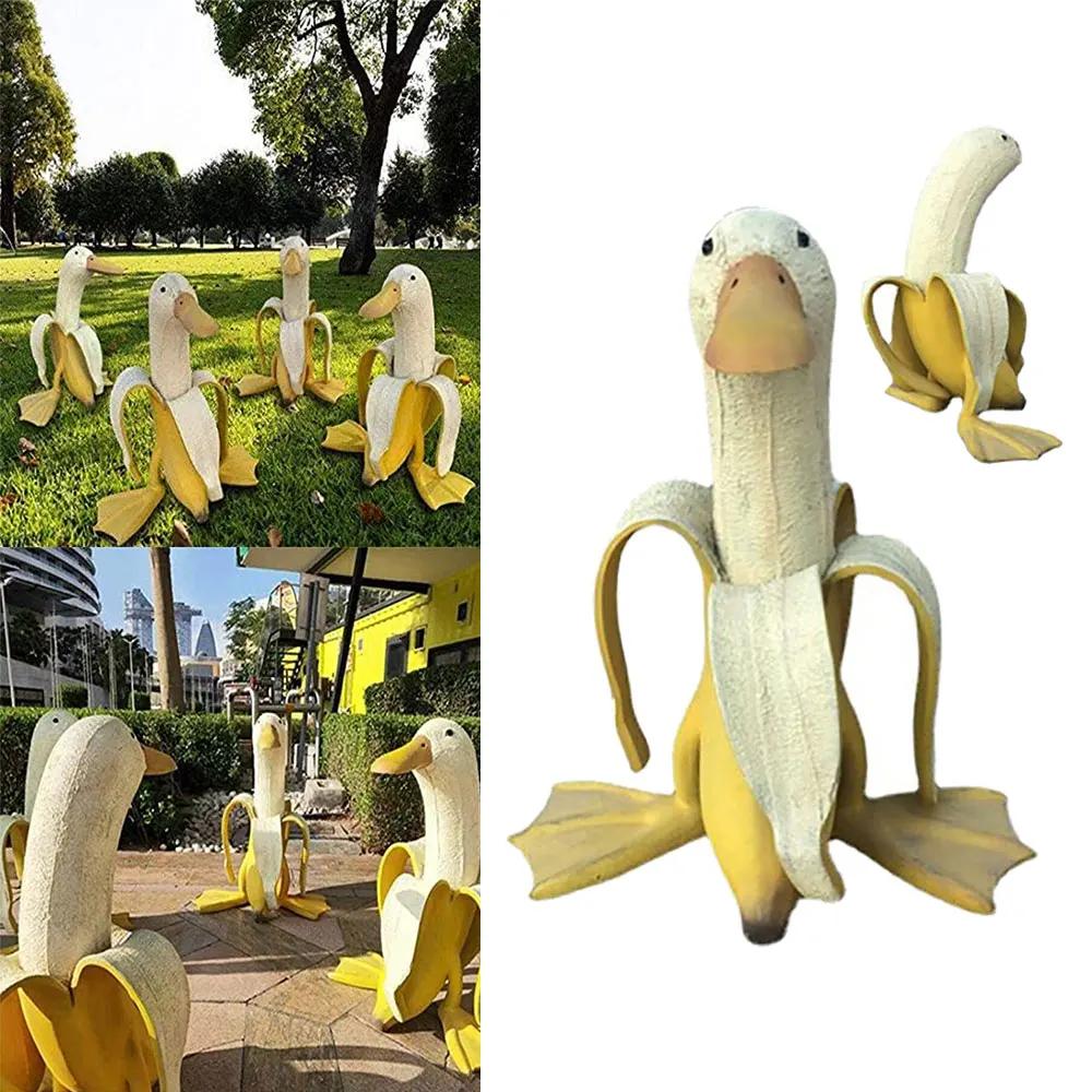 1/2Pcs Garden Creative Statue Banana Duck Statue Yard Art Peeled Banana Figurine For Outdoor Garden Home Desktop Ornaments