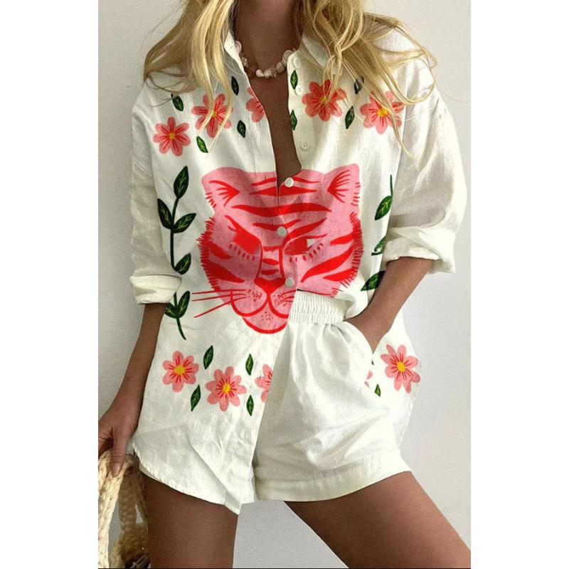 Sommar Ny Dam Tryckt Kortärmad Skjorta Set Hög Midja Löst Tryckt Shorts Tvådelat Casual Mångsidigt Set
