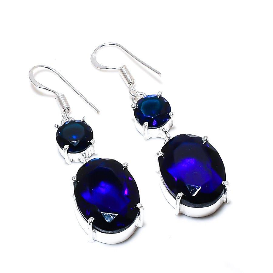 

Серьги ручной работы в этническом стиле с драгоценным камнем Лондонский голубой топаз 2,01 дюйма SR-6627