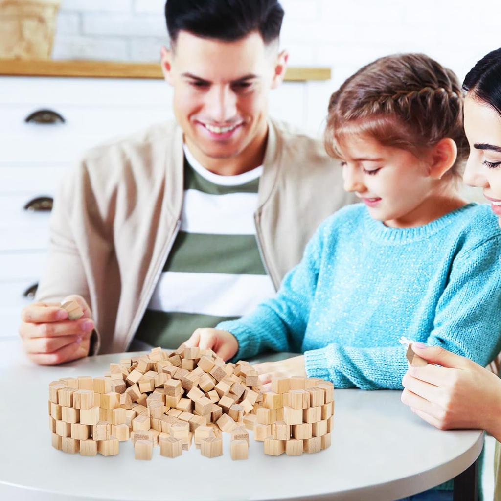 KALLORY 300-Piece Set of 1.50cm Wooden Building Blocks, Unfinished Cubes for Crafts, DIY Puzzles, and Creative Building Materials for Kids
