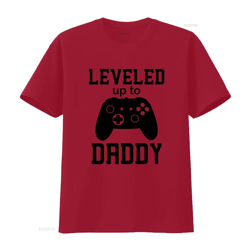New Dad T Shirt Leveled Up to Daddy Gamer Controller Design for First Fathers Day vintage Washed graphic Soft