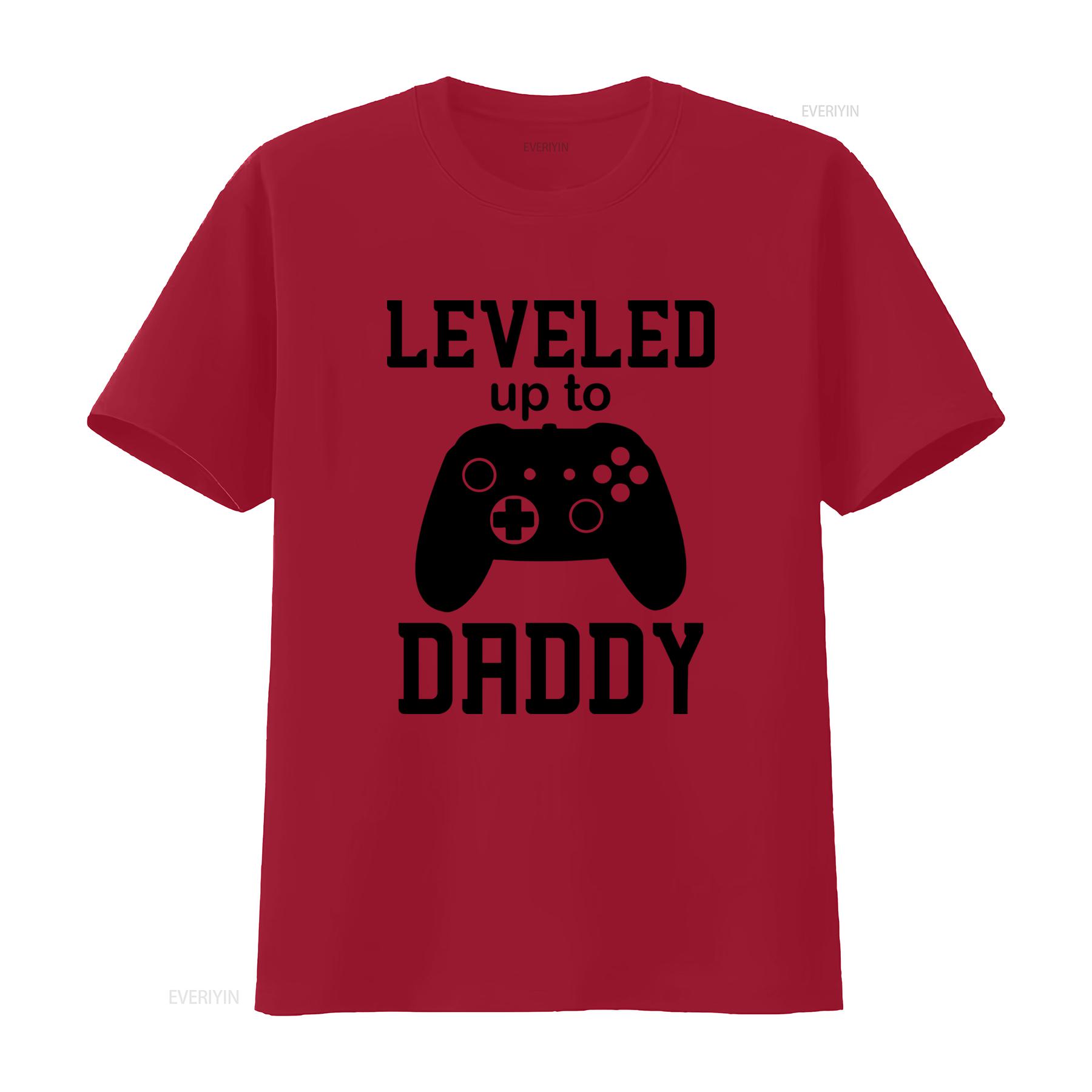 New Dad T Shirt Leveled Up to Daddy Gamer Controller Design for First Fathers Day vintage Washed graphic Soft S