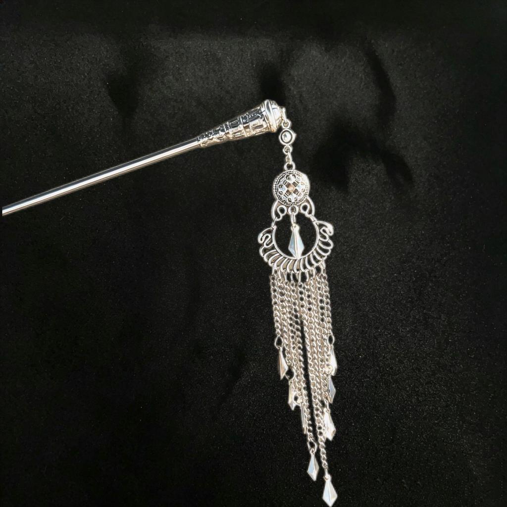 Ancient Style Silver Tassel High-End Chinese Hairpin